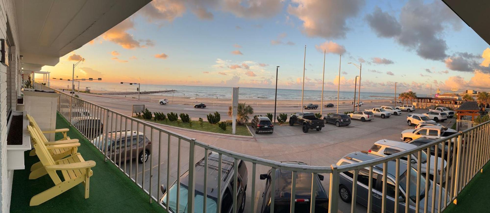 Gaido's Seaside 3*